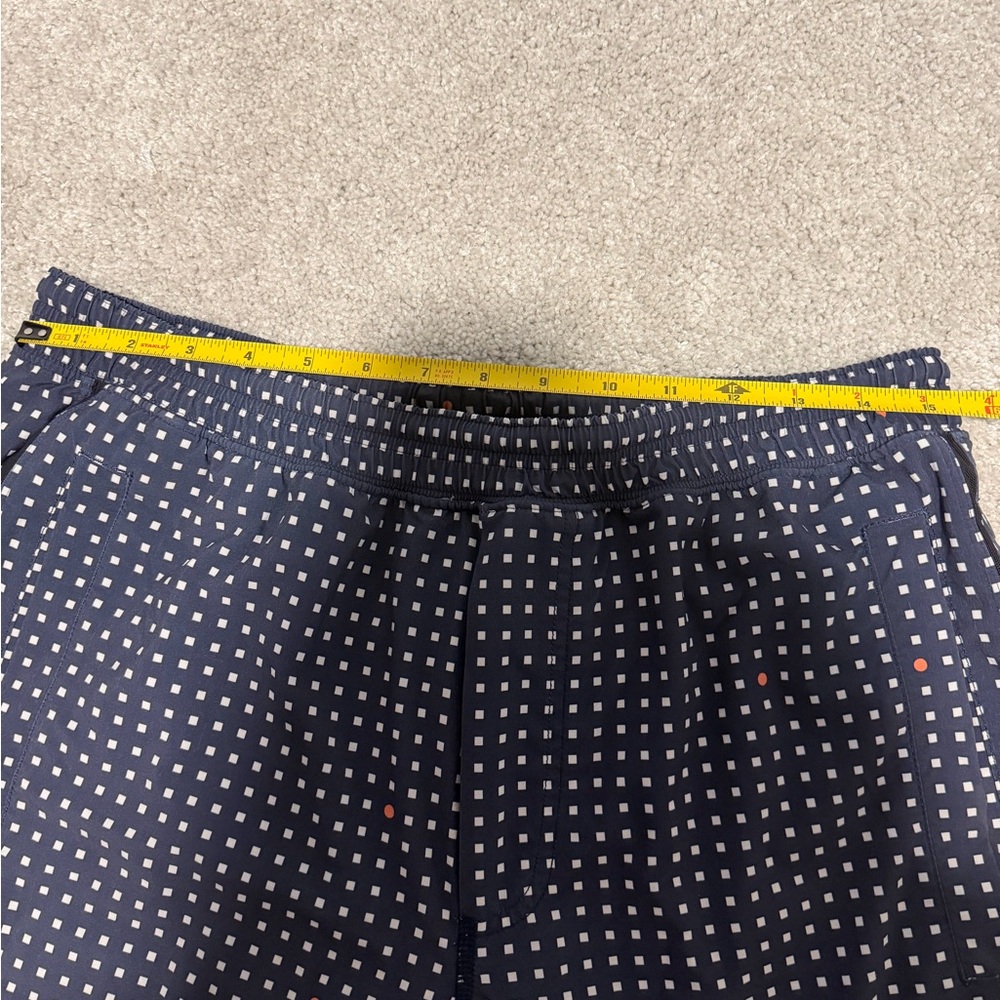 Lululemon Pace Breaker Short Mens Large Blue Geometric print Lined. - Picture 5 of 6